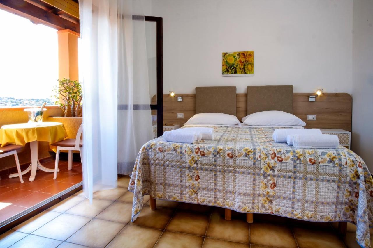Residence Appartamenti Caffarena 아르바탁스 외부 사진
