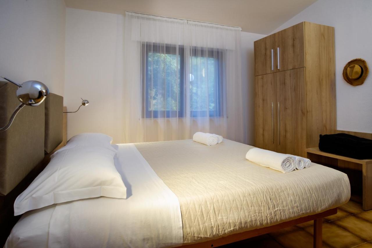 Residence Appartamenti Caffarena 아르바탁스 외부 사진
