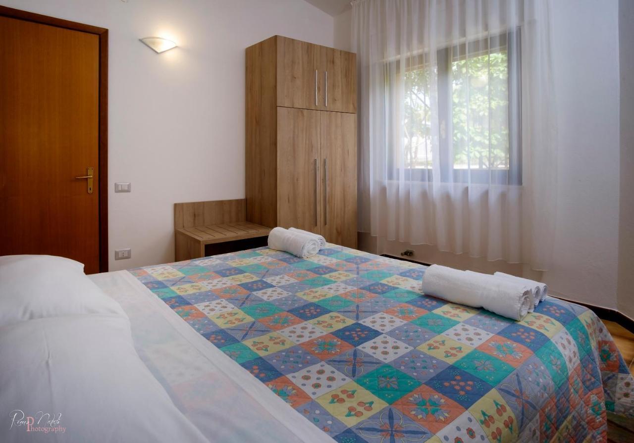 Residence Appartamenti Caffarena 아르바탁스 외부 사진