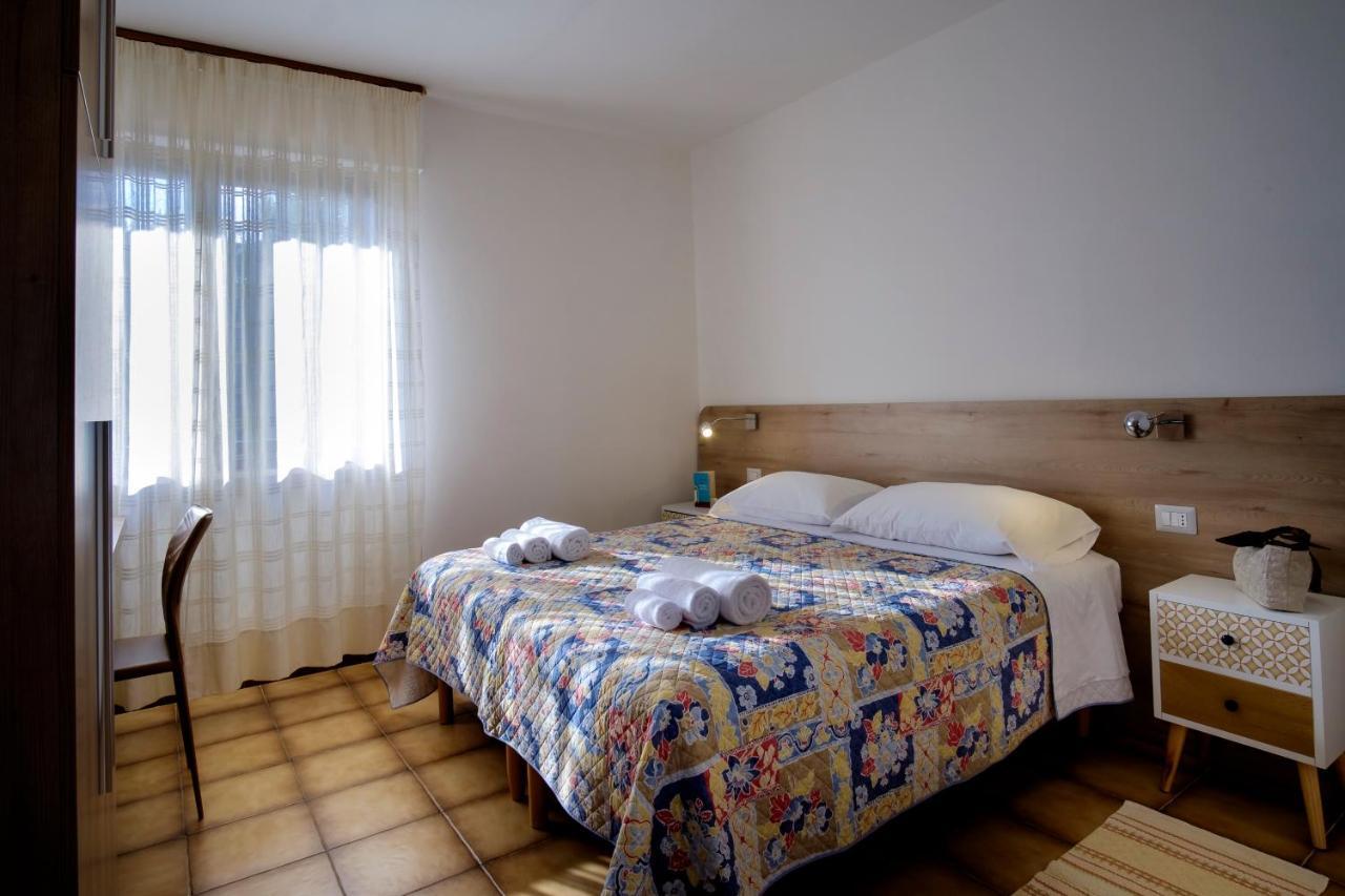 Residence Appartamenti Caffarena 아르바탁스 외부 사진