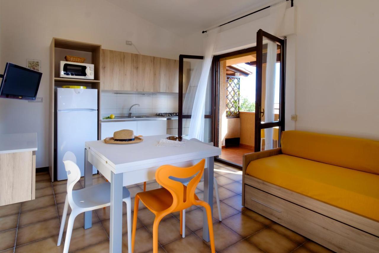 Residence Appartamenti Caffarena 아르바탁스 외부 사진